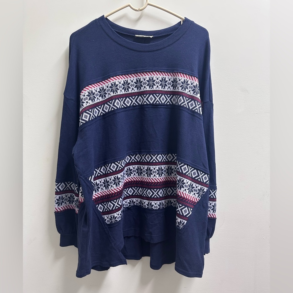NWOT - Navy Blue and Red Christmas Holiday Patterned Boho Sweater Plus Size